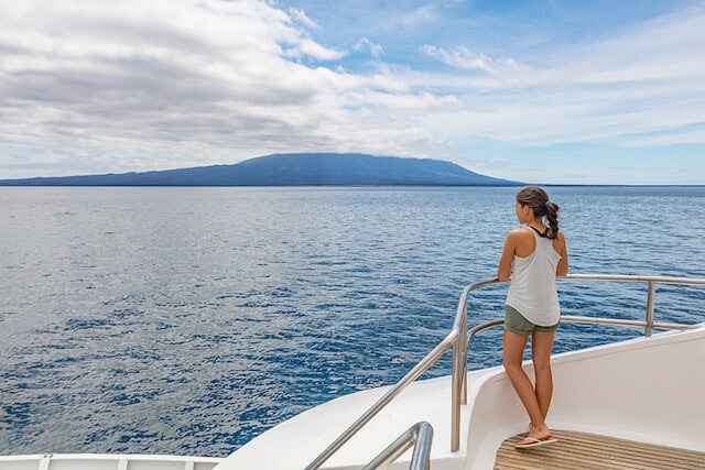 6 Questions to Ask Before Booking Your Boat Charter