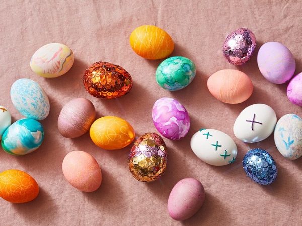 10 Creative Easter Egg Decorating Ideas